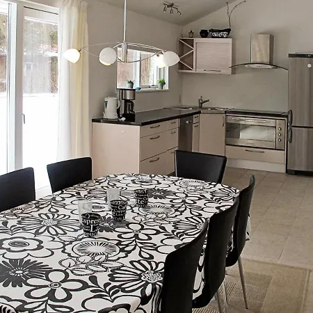 Four-bedroom Holiday In 2 Holiday home