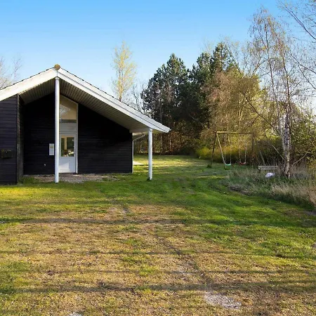 Holiday home Four-bedroom Holiday In 2 Gedser